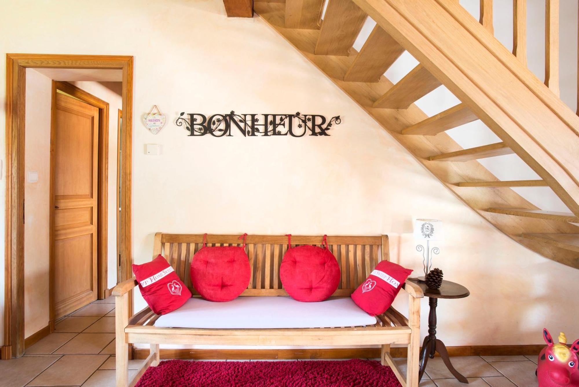 La Maison Du Bonheur Saint-Martin-en-Bresse Esterno foto